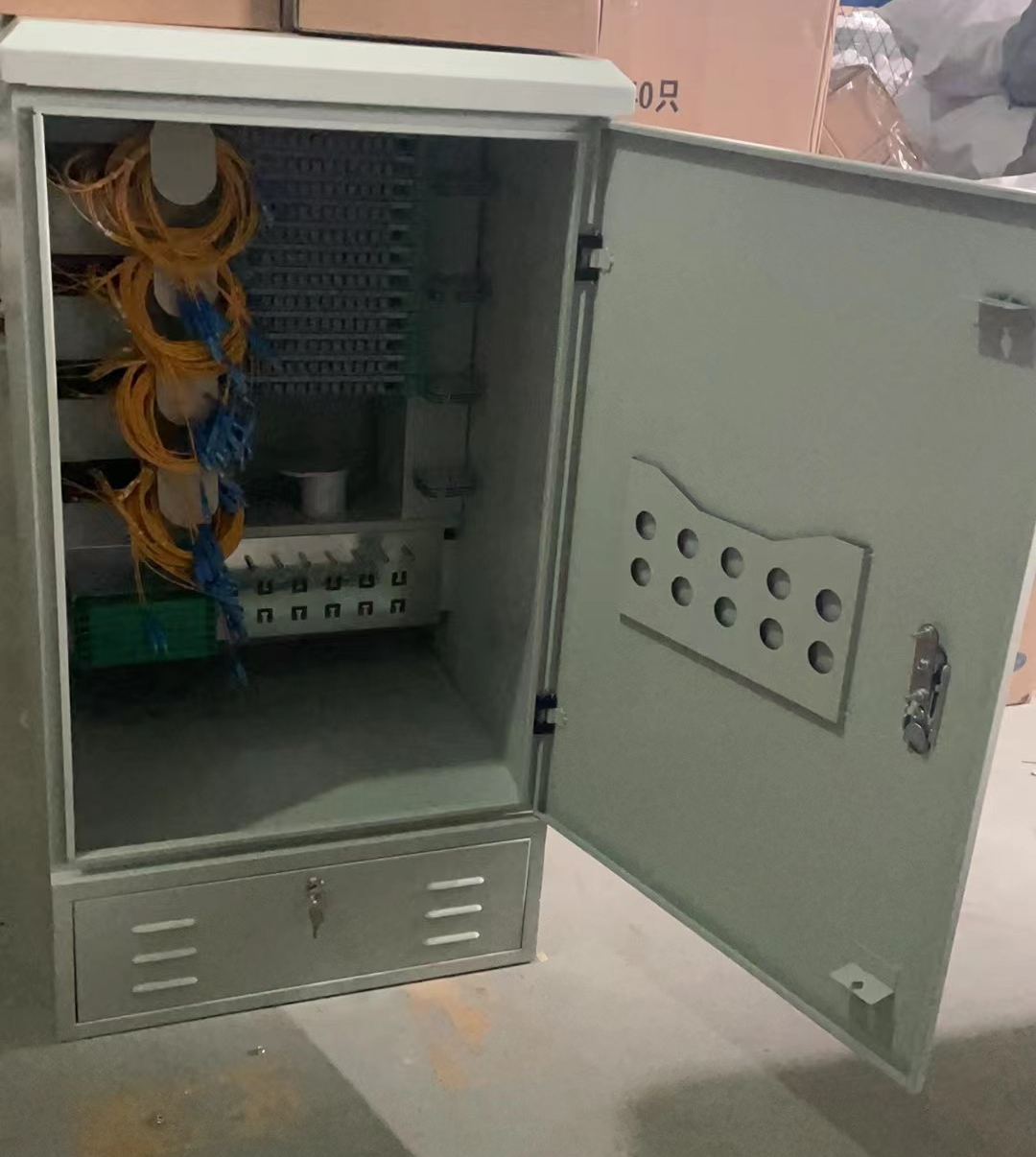 144 Core Fiber Optic Cabinet